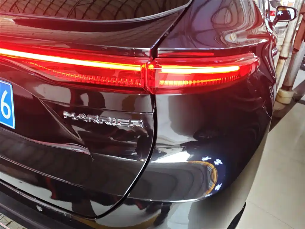 Toyota Lingfang HARRIER 2022 2.0L CVT 2WD Premium Edition фото 24