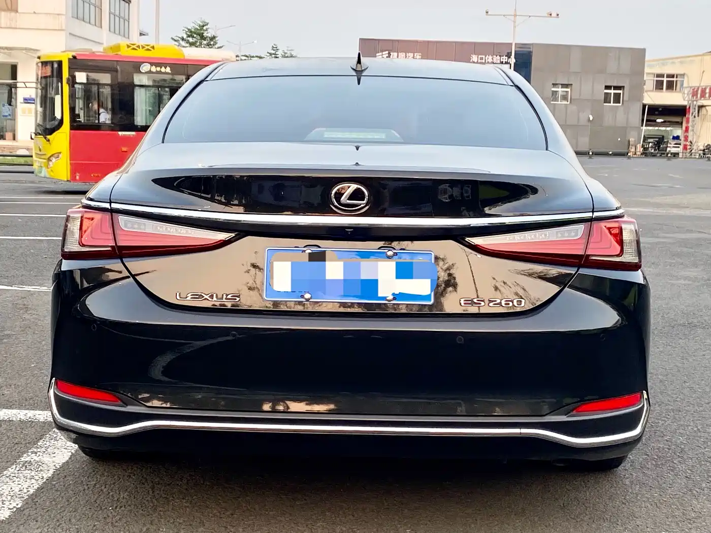 Lexus ES 2023 260 Excellence фото 5