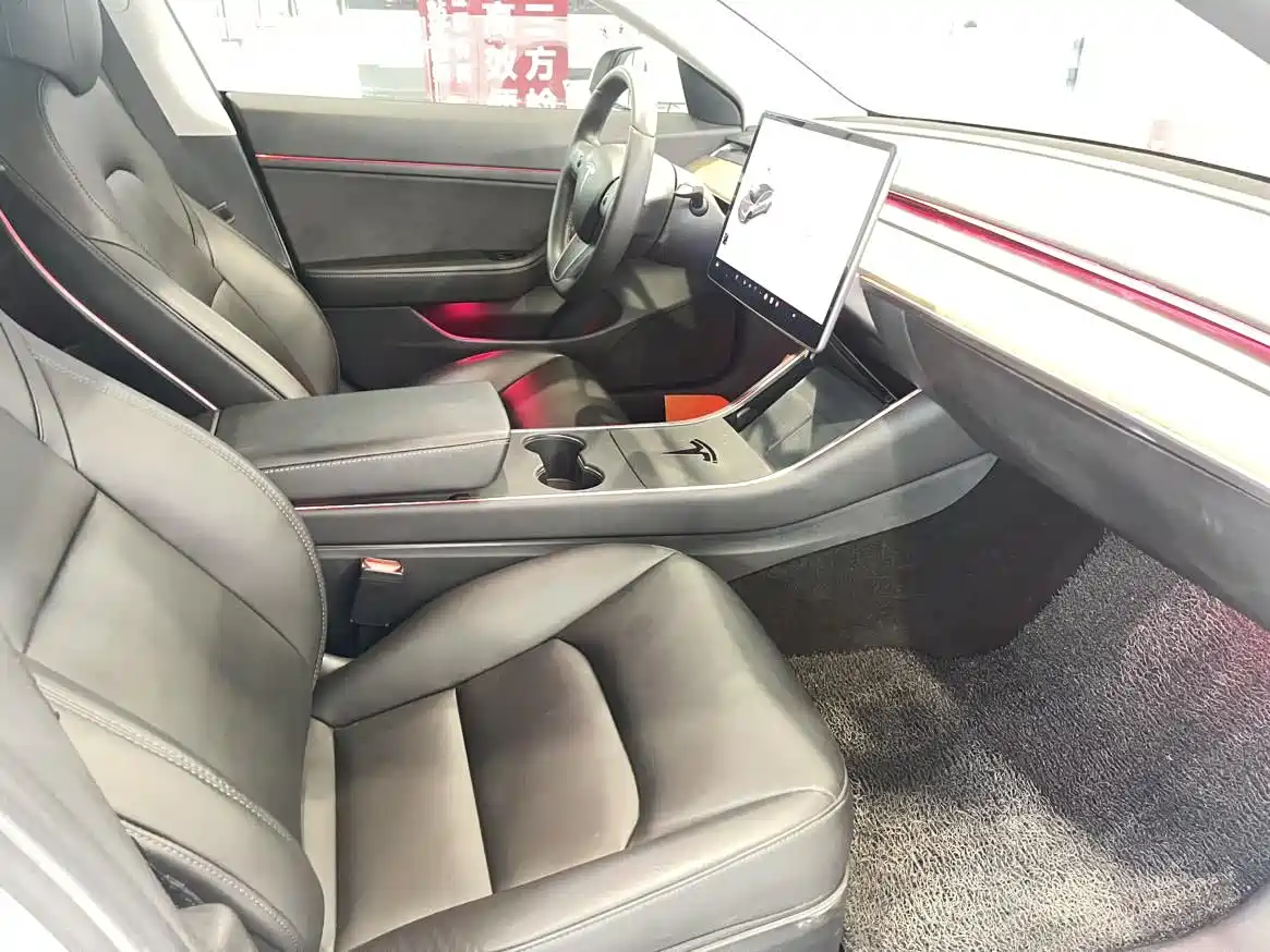 Tesla Model 3 2020 2020 Facelift Long Range Rear-Wheel Drive