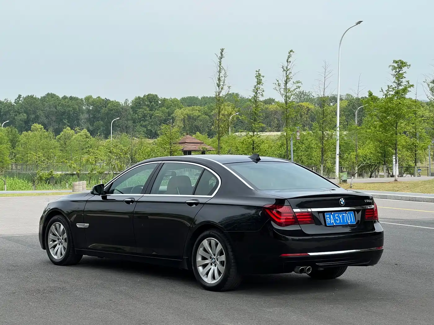BMW 7 Series 2013 Model 730Li Luxury фото 7