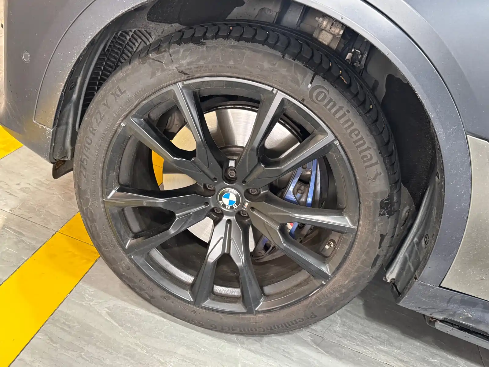 Фото 12 - BMW X7
