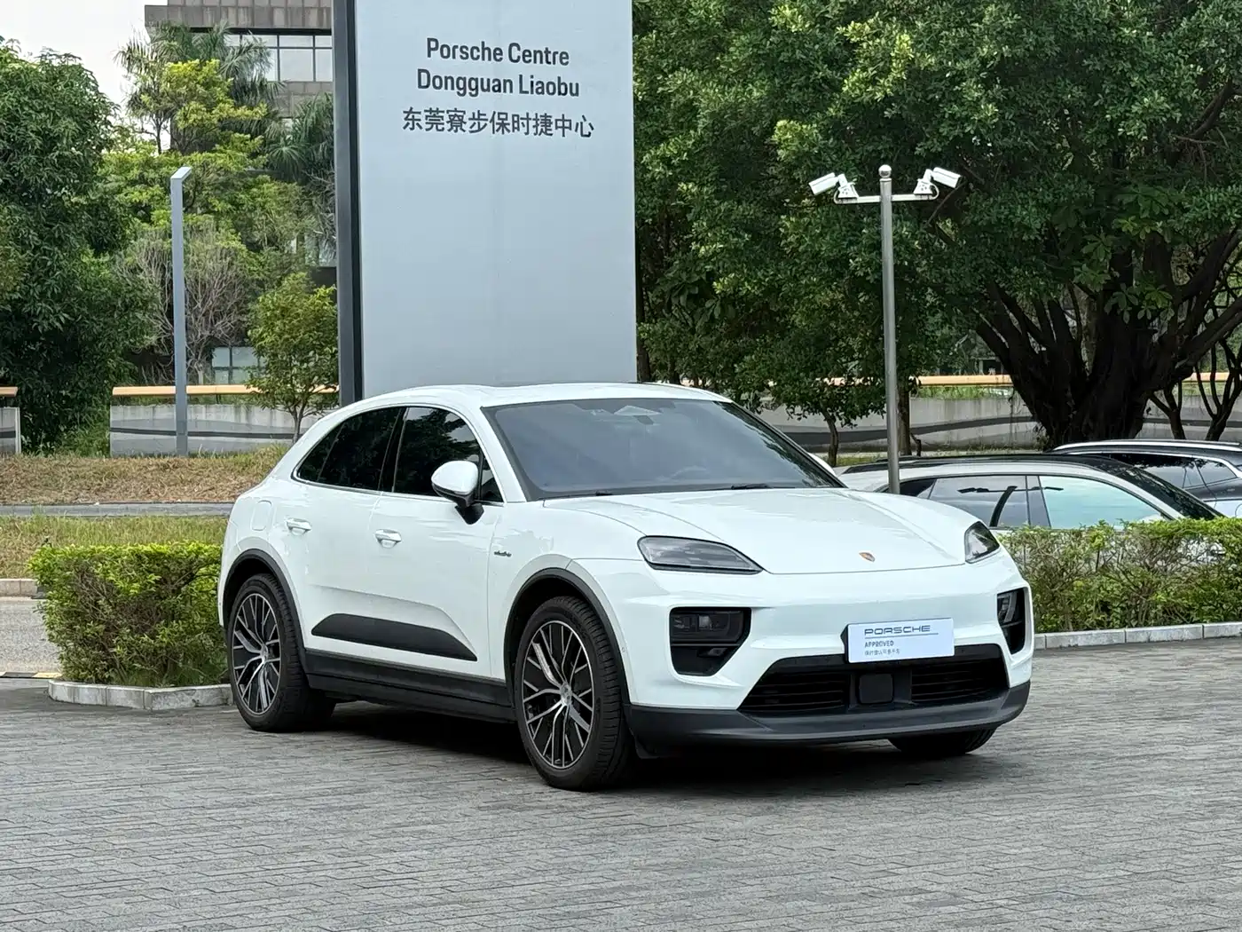 2026 Porsche Macan EV