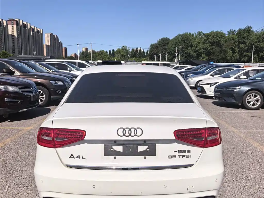 Audi A4L 2016 35 TFSI Collector's Edition Automatic Standard фото 9