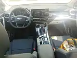Фото 14 - Geely Coolray