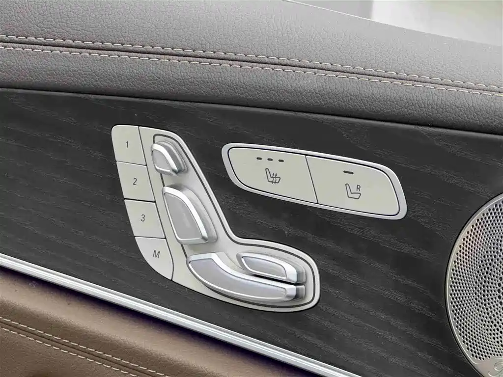Mercedes-Benz E-Class 2022 Facelift III E 300 L Luxury фото 15