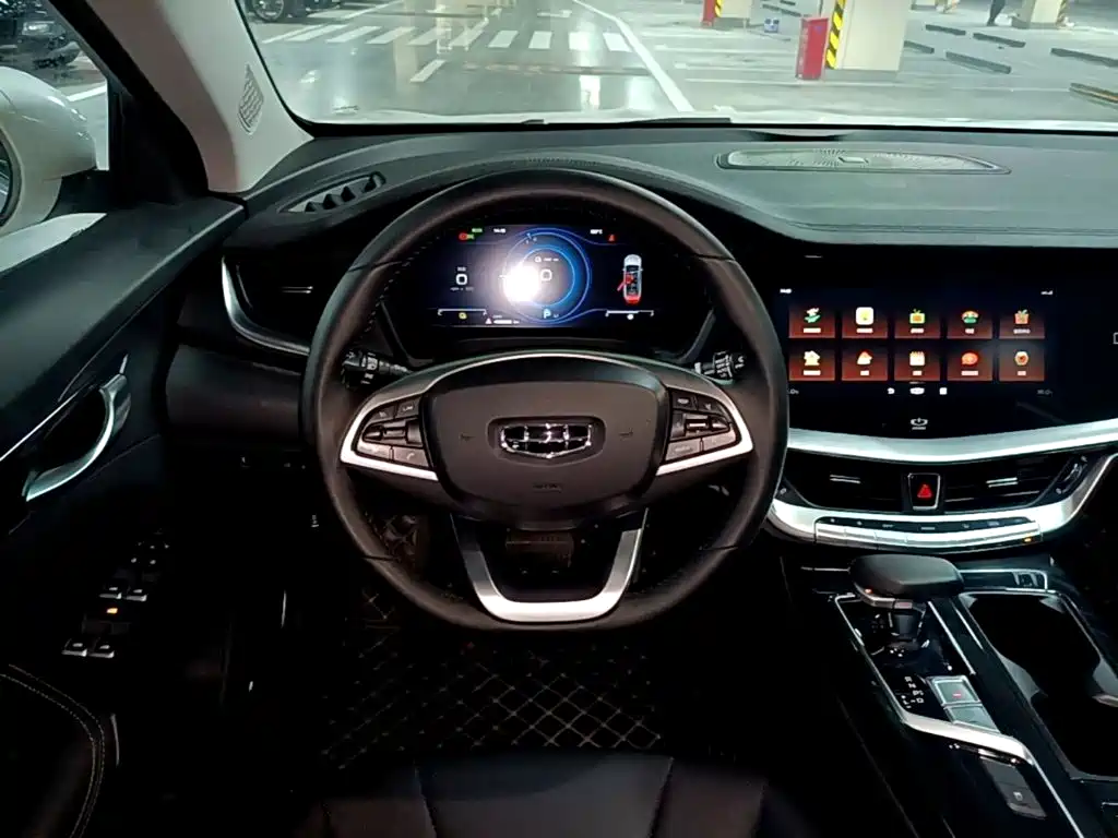 Geely Borui PHEV 2021 2021 1.5T ePro Leading Edition