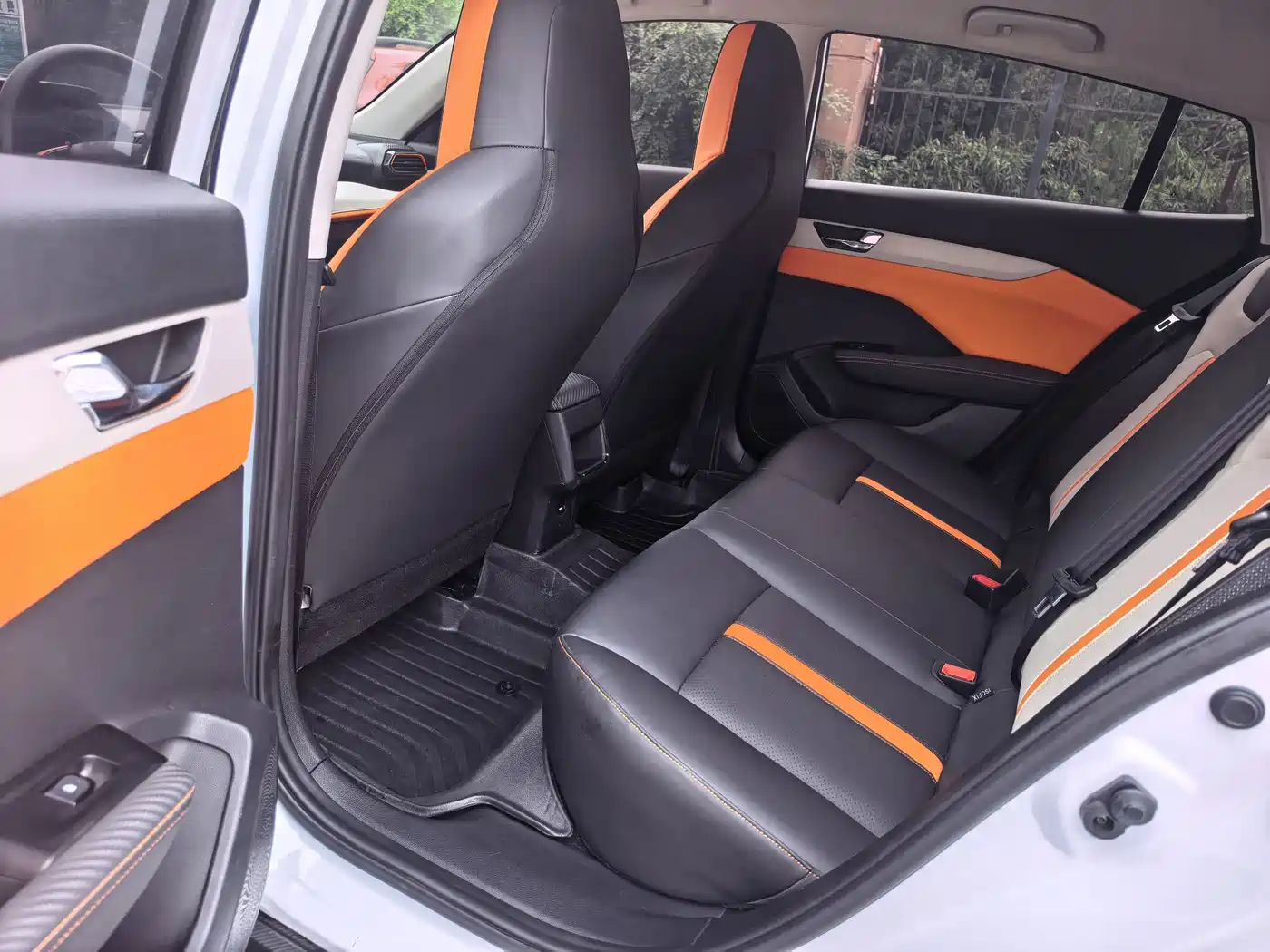 Dongfeng Aeolus Yixuan 2024 2023 Mach Edition 1.5L Automatic Chase Edition