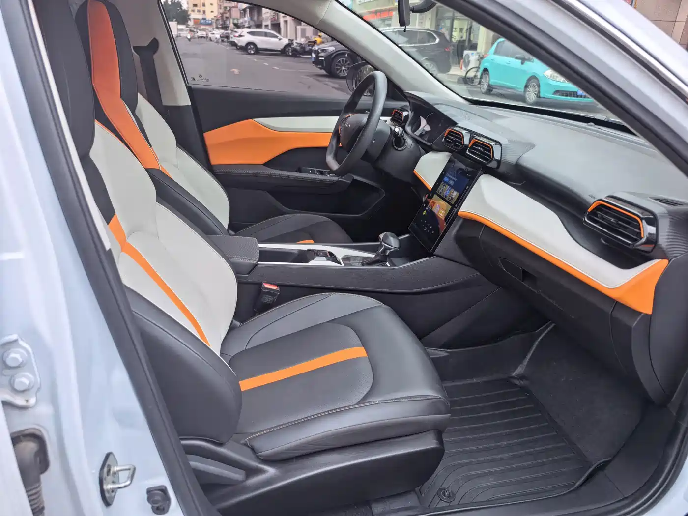 Dongfeng Aeolus Yixuan 2024 2023 Mach Edition 1.5L Automatic Chase Edition