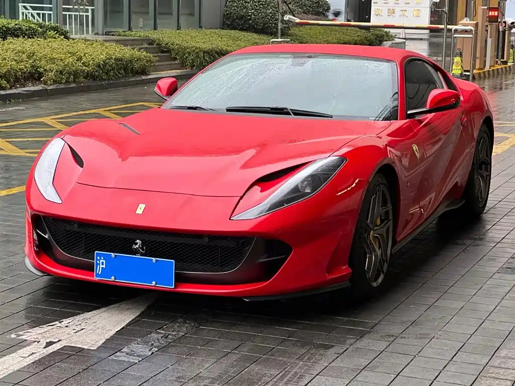 Ferrari 812 2019 2017 6.5L Superfast