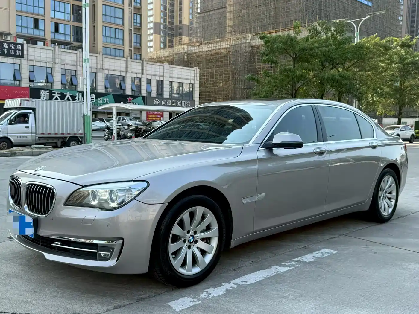 BMW 7 Series 2013 Model 730Li Leading