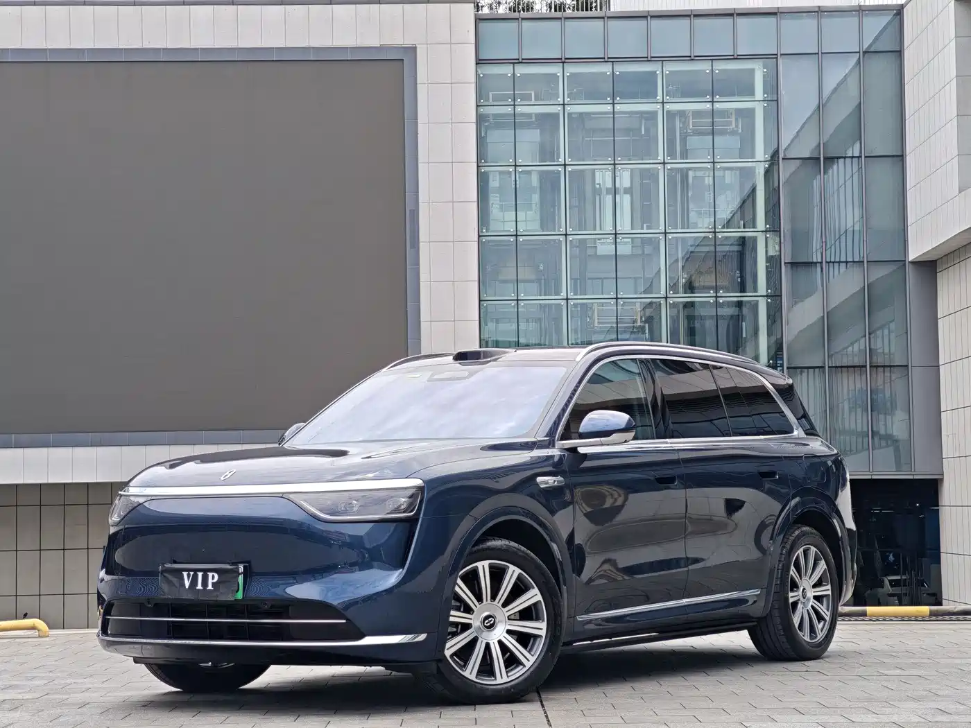 AITO Wenjie AITO M8 2025 Model Extended Range Max+ Edition 53.4kWh 6-Seater