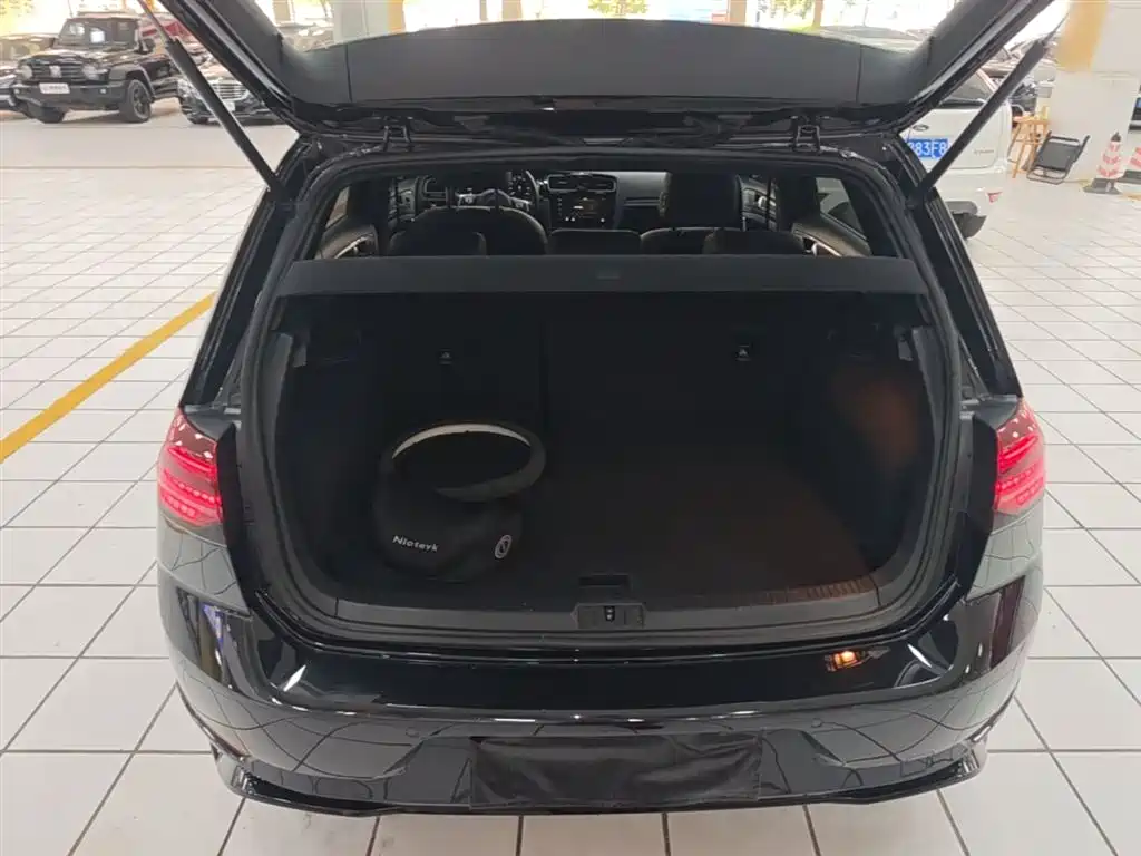 Volkswagen Golf 2020 280TSI DSG R-Line фото 19