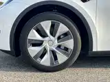 Фото 21 - Tesla Model Y