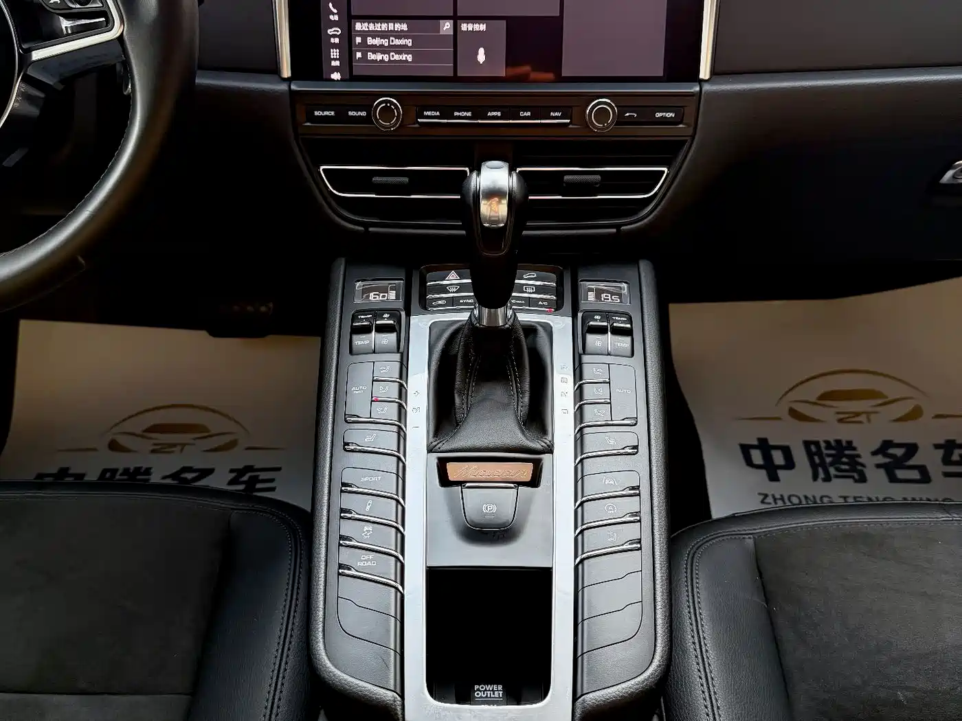 Porsche Macan 2018 Macan 2.0T фото 21