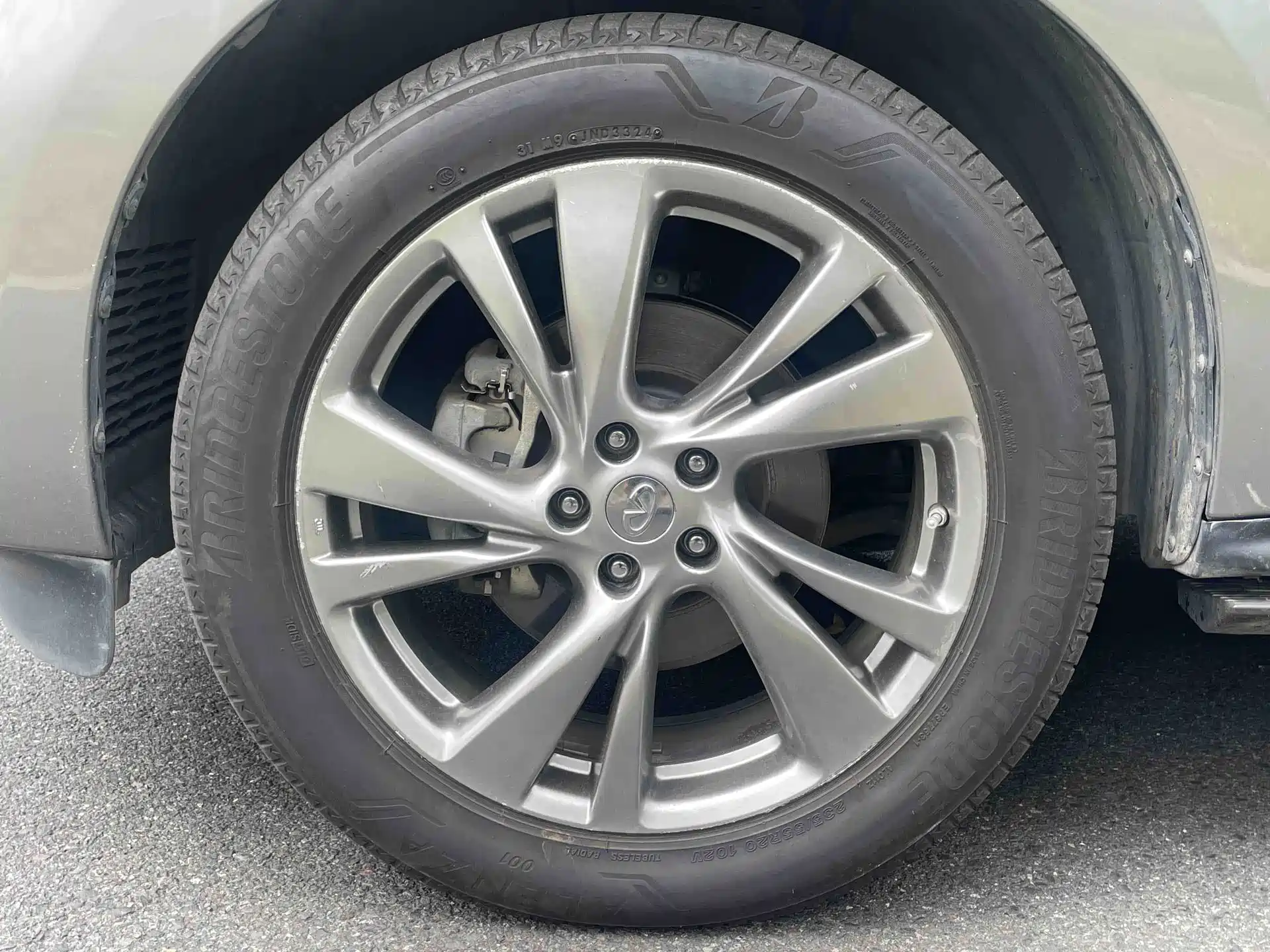 Photo 17 - Infiniti QX60 (Import)