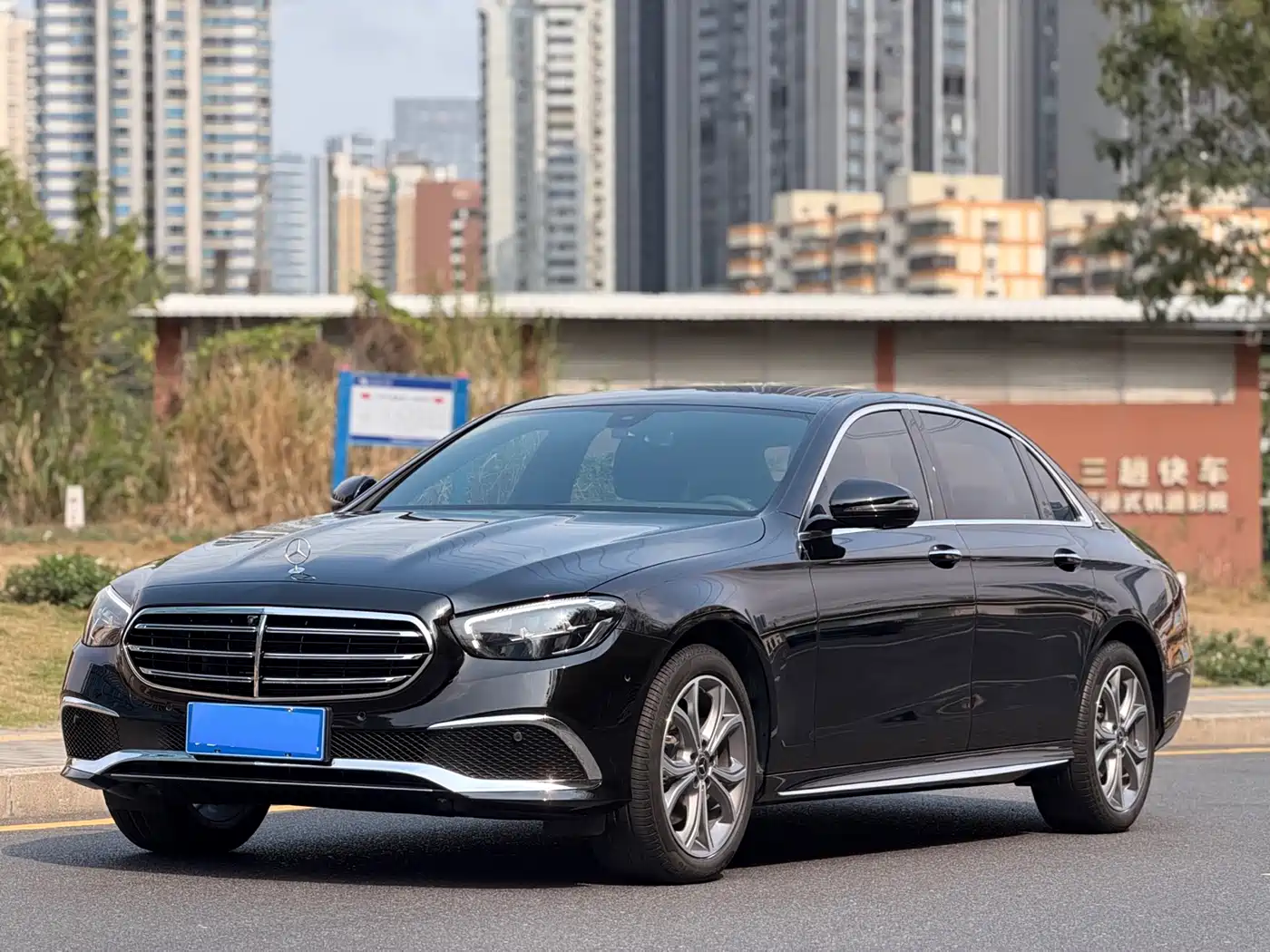 Mercedes-Benz E-Class 2023 Facelift E 300 L Sport Luxury