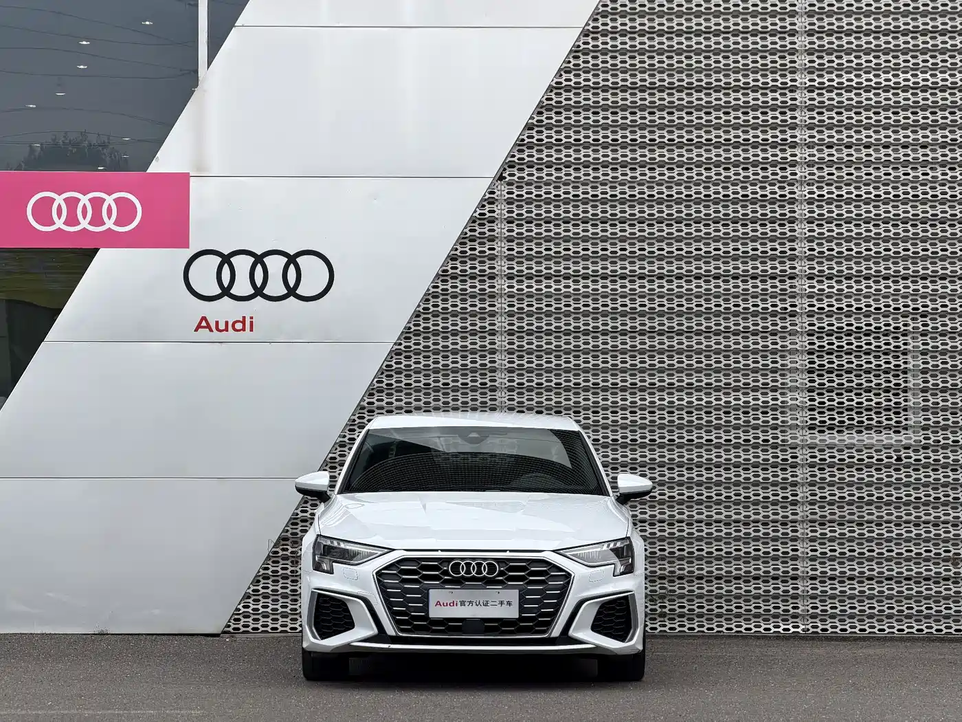 Фото 2 - Audi A3