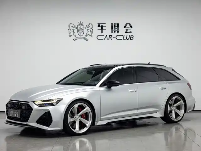 Audi RS 6 RS 6 4.0T Avant