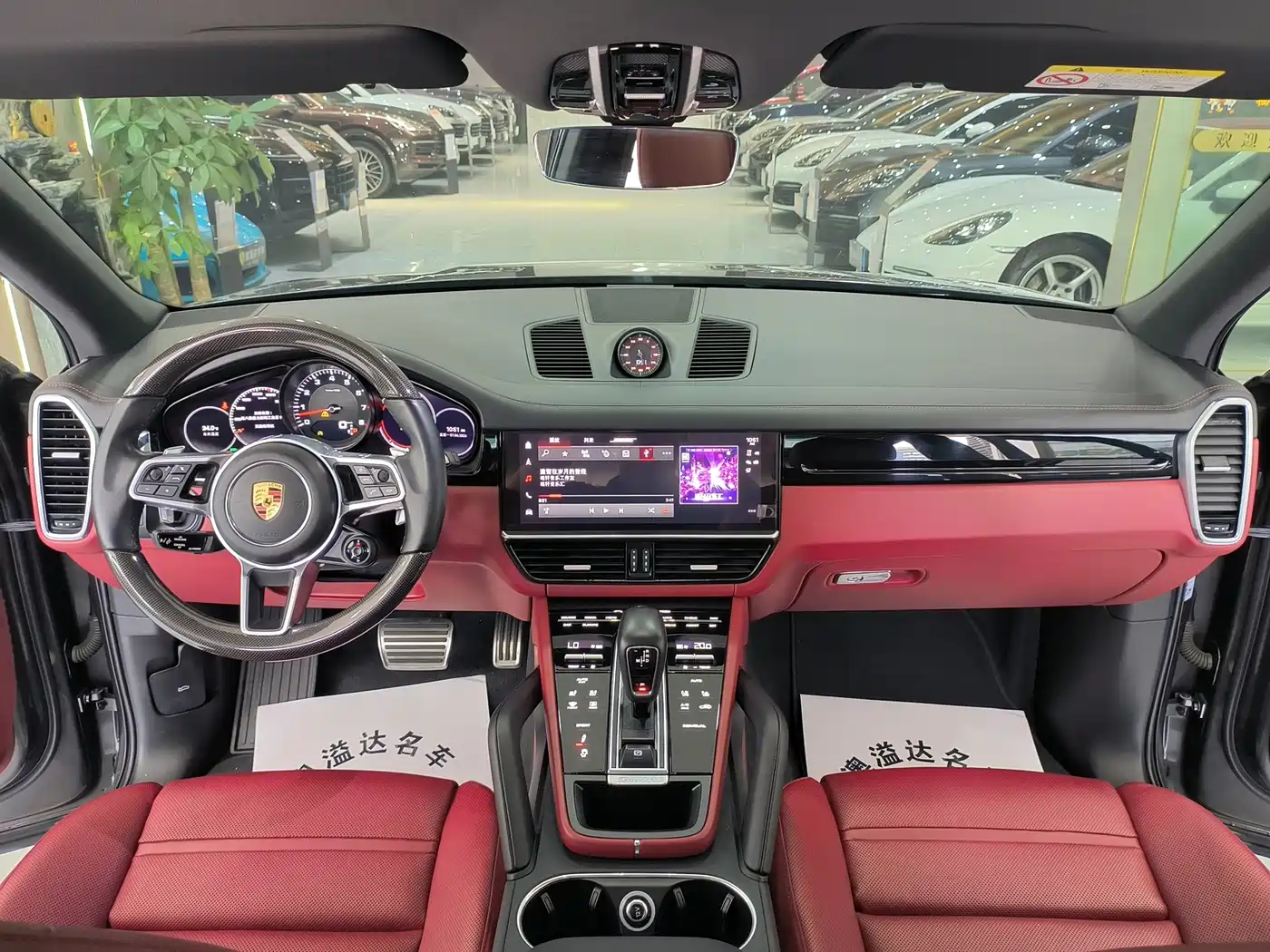 Porsche Cayenne 2022 Cayenne S 2.9T Platinum Edition фото 10