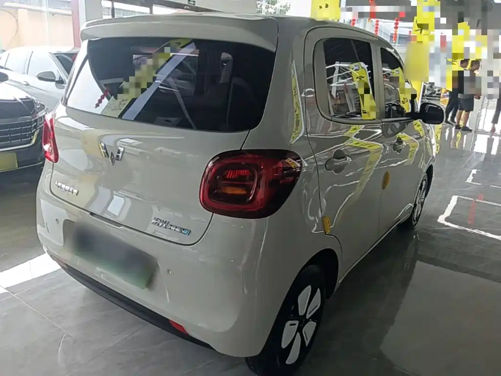 Фото 7 - Wuling Motors Hongguang MINIEV
