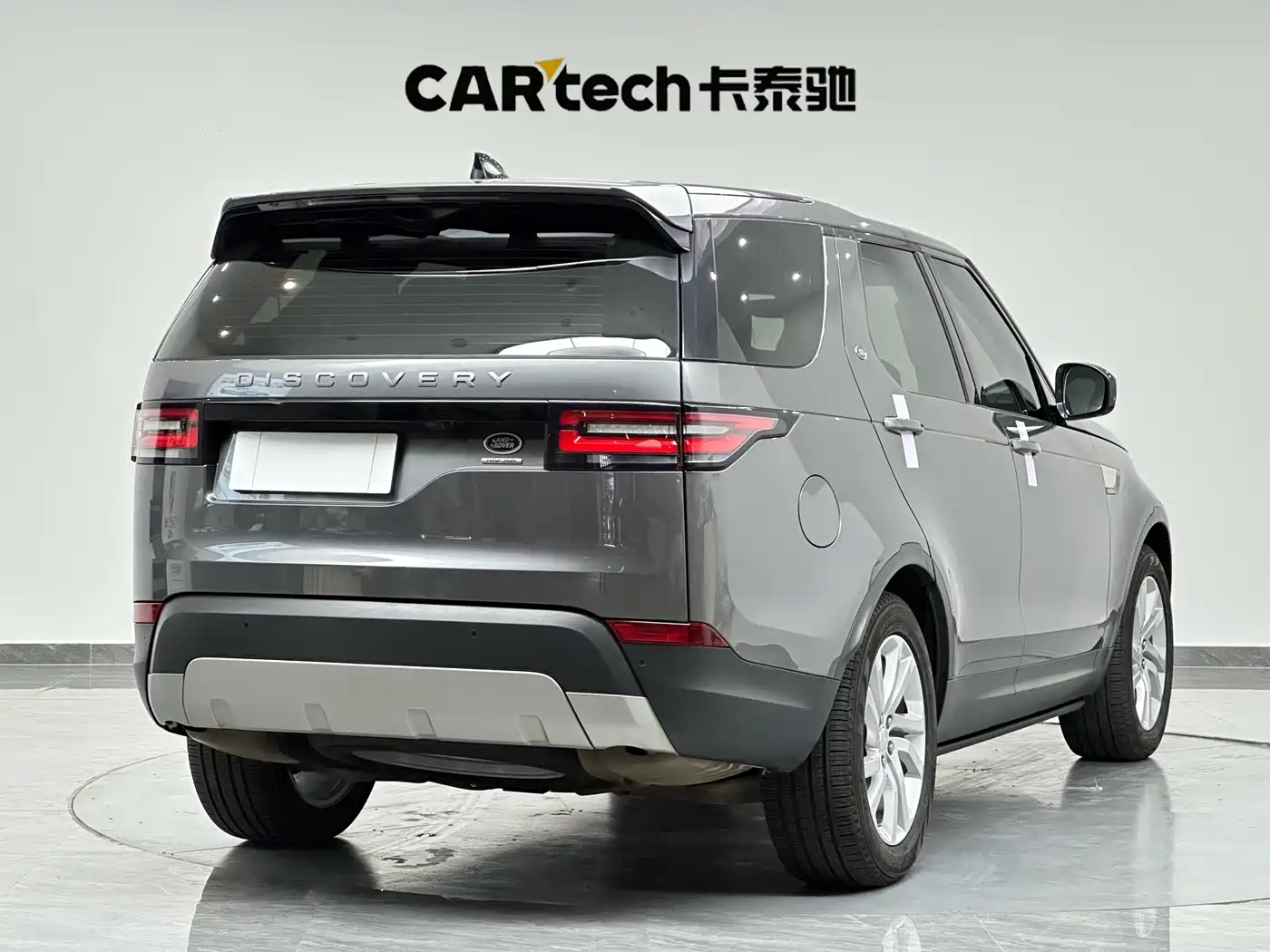 Land Rover Discovery 2017 3.0 SC V6 HSE фото 6