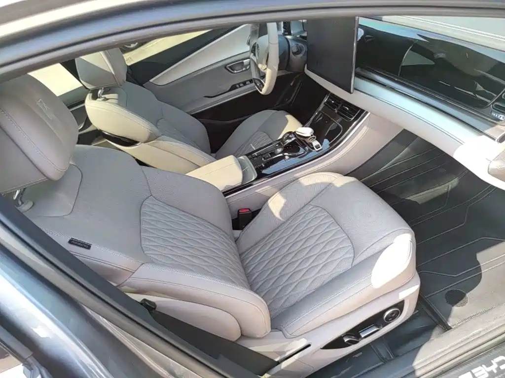 BYD Han 2025 2025 Model EV 605KM Premium Version