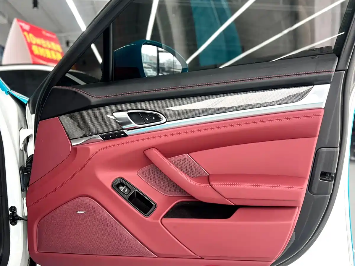 Porsche Panamera 2014 Panamera 4 3.0T фото 15