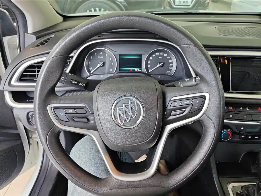 Buick Excelle 2021 Exemplar 1.5L Auto Elite фото 15