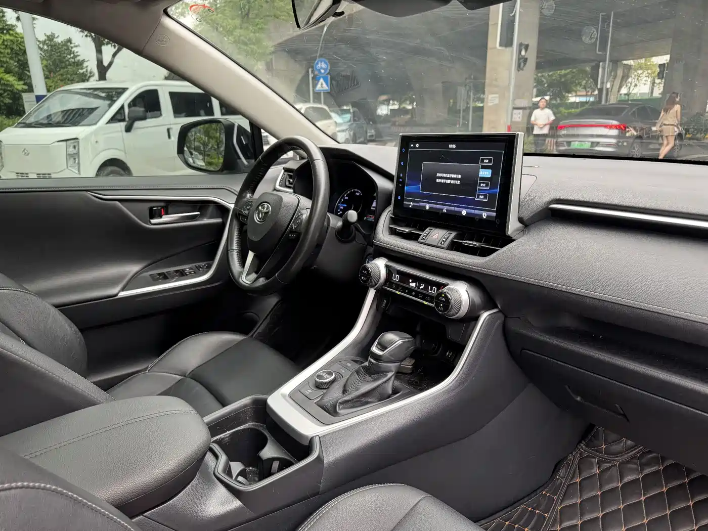 Toyota Wildlander 2021 2021 Hybrid 2.5L E-CVT AWD Luxury Edition
