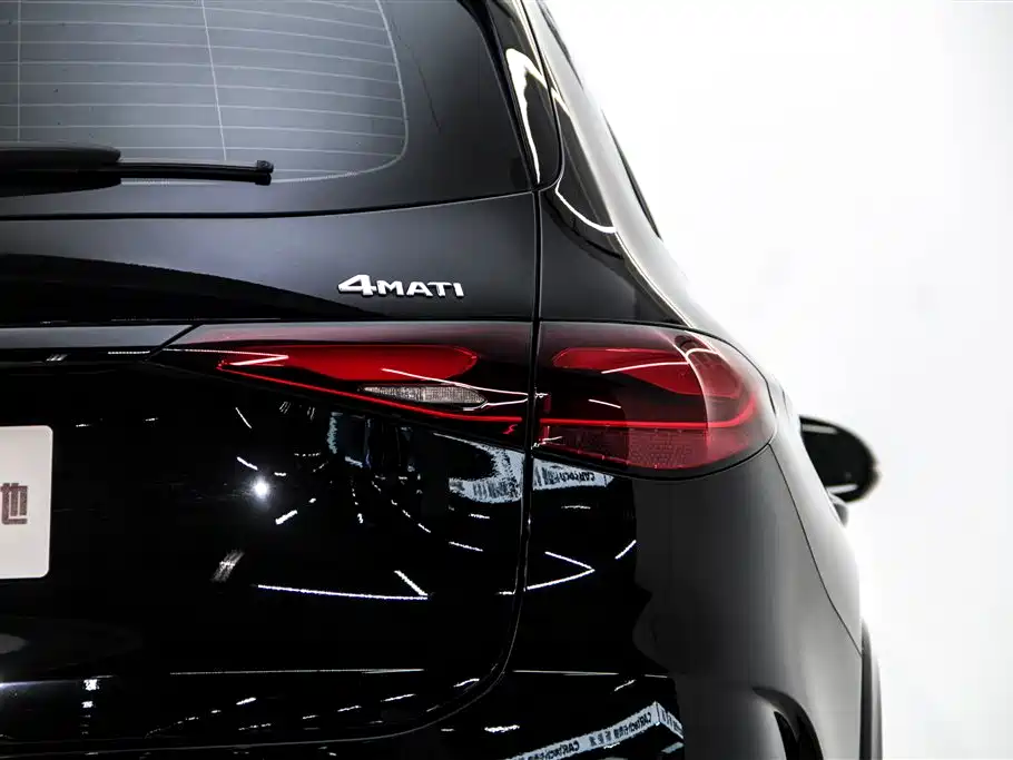 Mercedes-Benz GLC 2024 GLC 260 L 4MATIC Luxury 5-seater фото 11