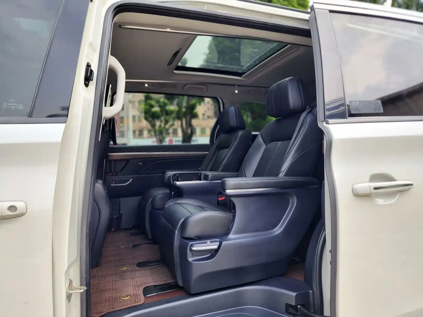 Photo 20 - GAC Trumpchi Trumpchi M8