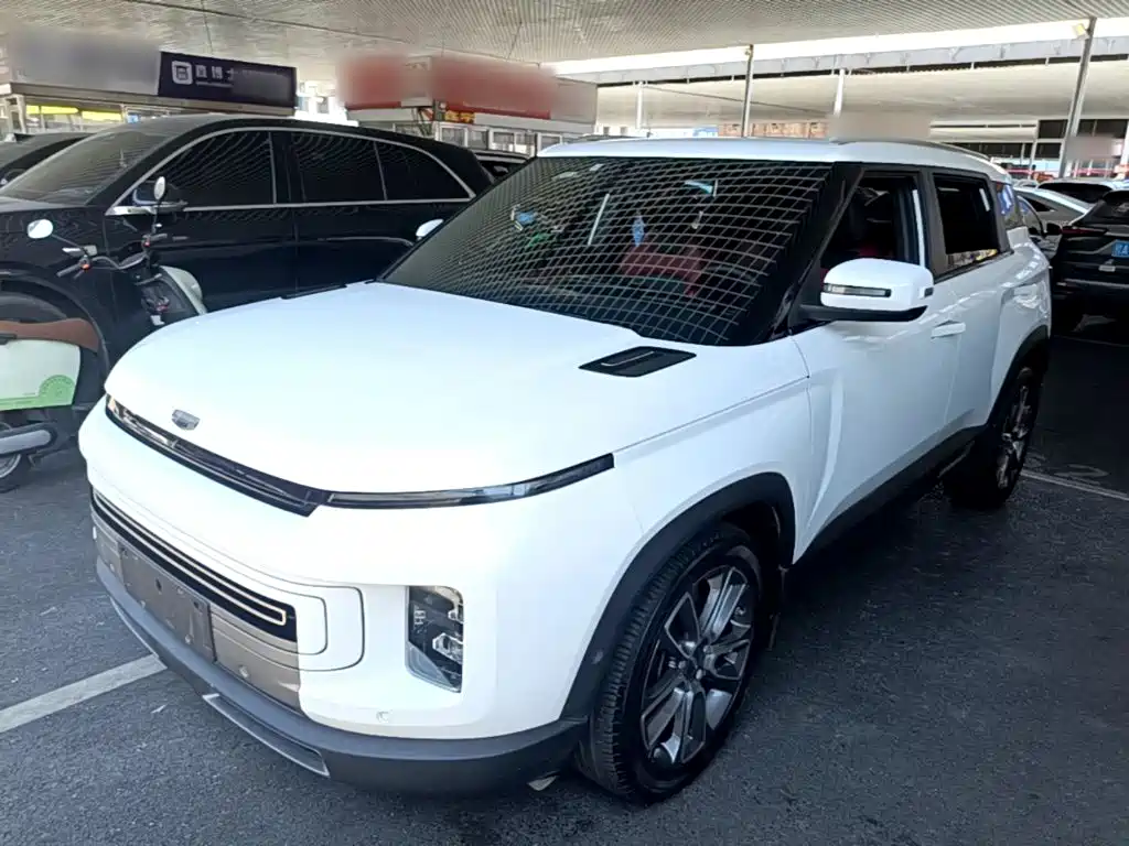 Photo 1 - Geely ICON