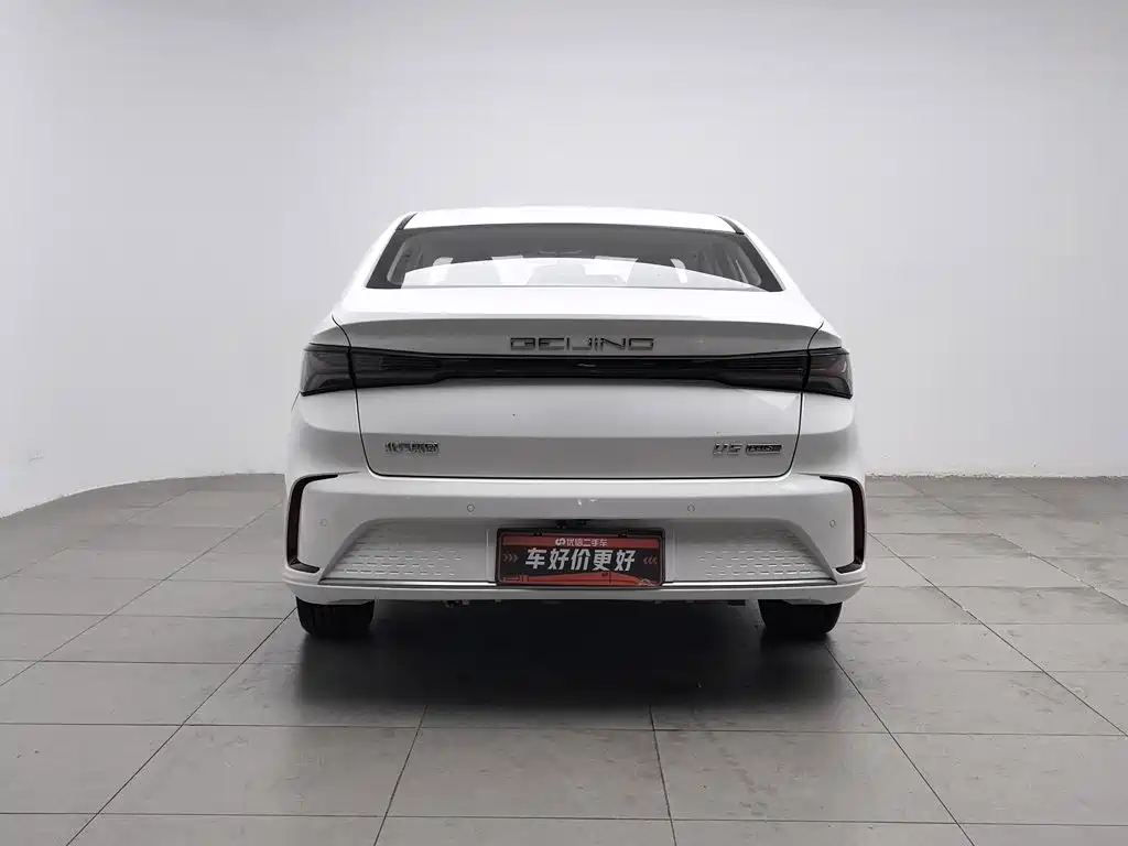 BAIC Beijing U5 PLUS 2021 2021 1.5L CVT Luxury Edition