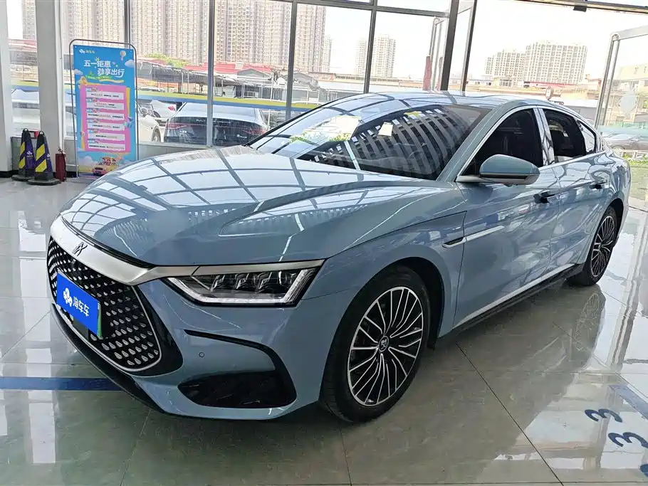 BYD Han 2023 DM-i Champion Edition 121KM Honor