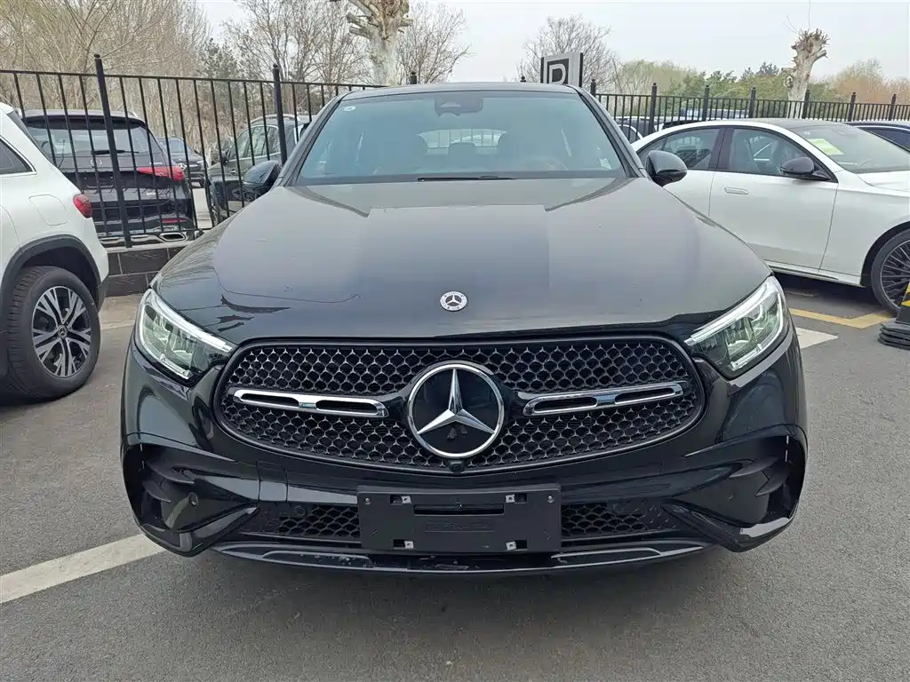 MERCEDES-BENZ GLC COUPE