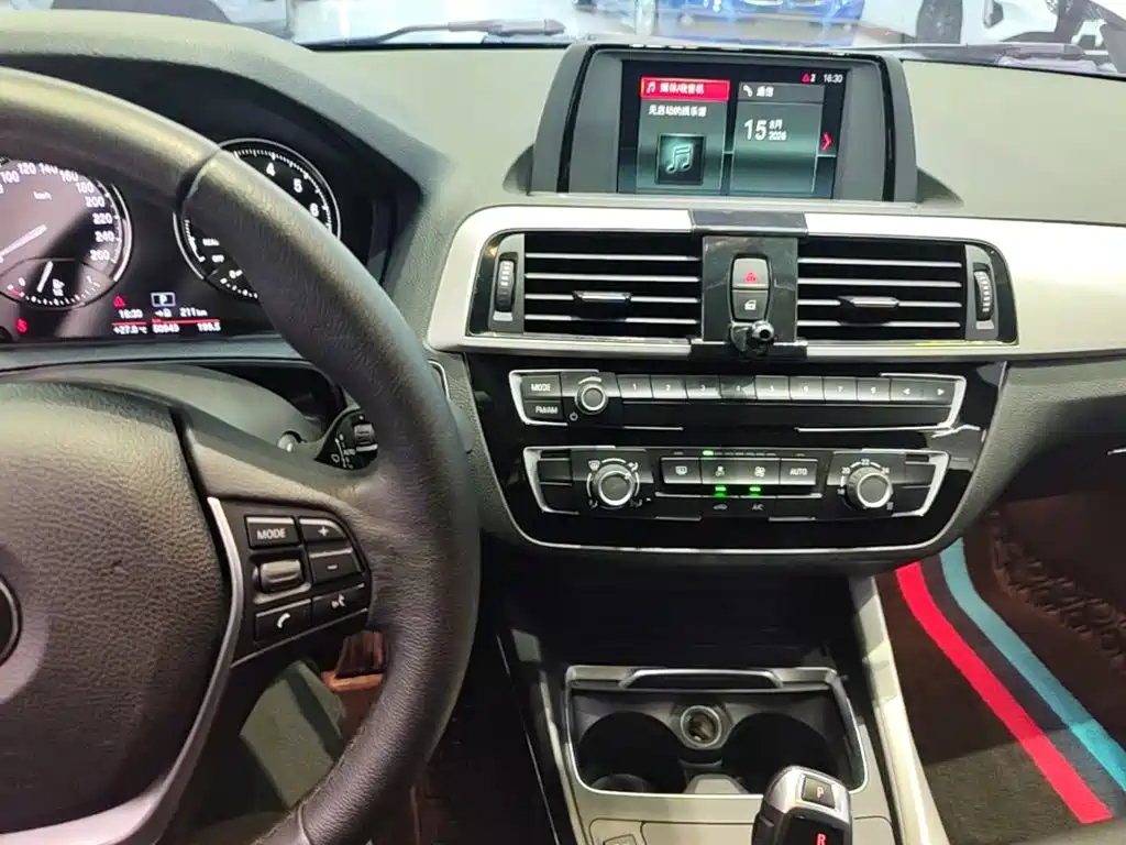 BMW 1 Series (Import) 2019 2018 118i Leading
