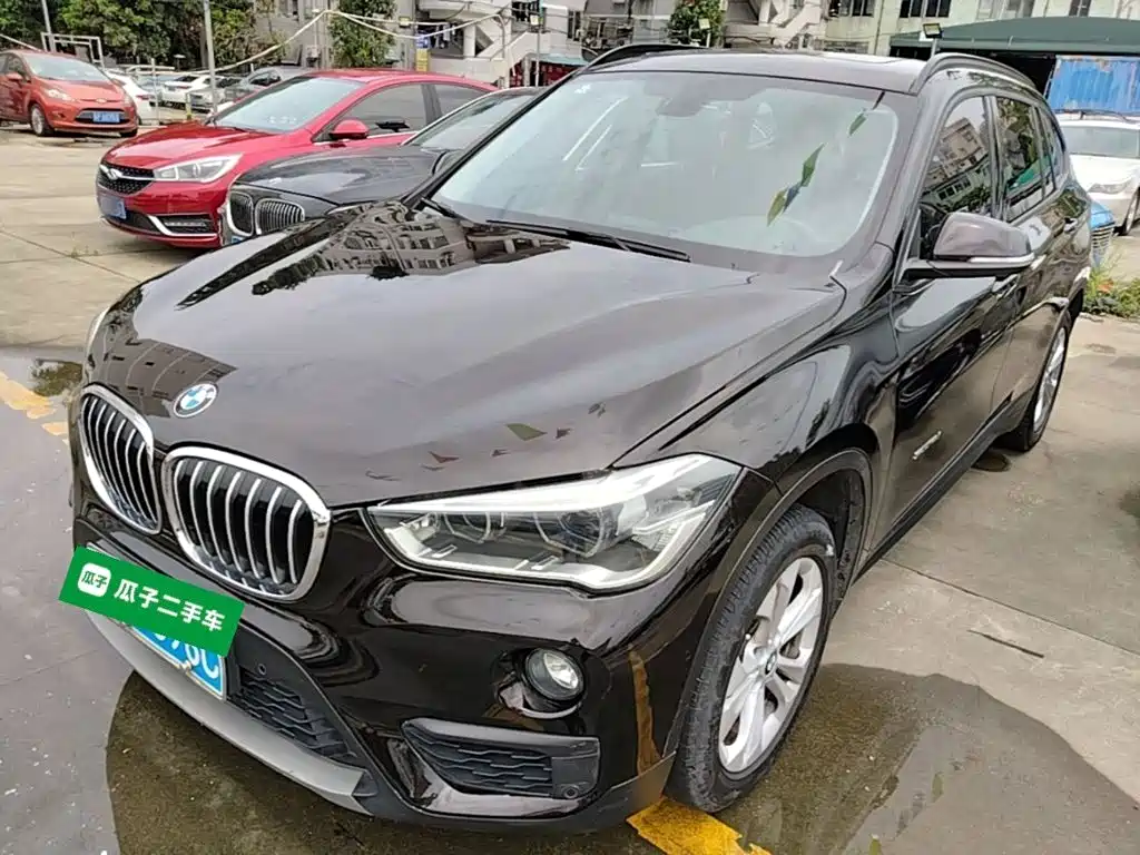 Фото 1 - BMW X1