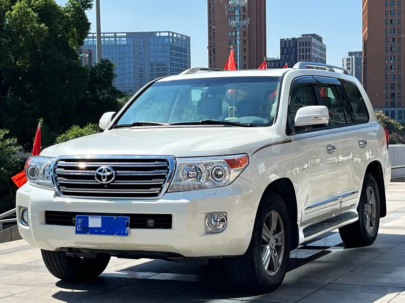 Toyota Land Cruiser (Import) 2015 4.6L V8 Middle East Limited Edition
