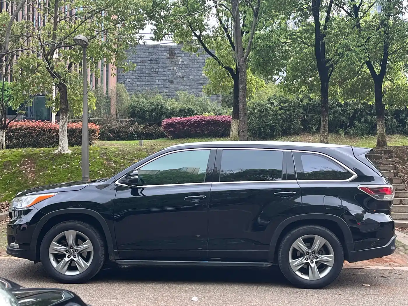 Toyota Highlander 2017 2.0T 2WD Premium 7-Seater фото 4