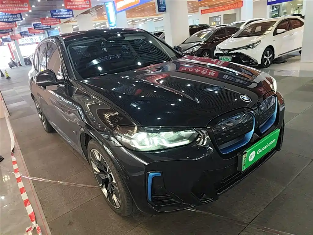 BMW iX3 2022 Innovation Leader фото 4