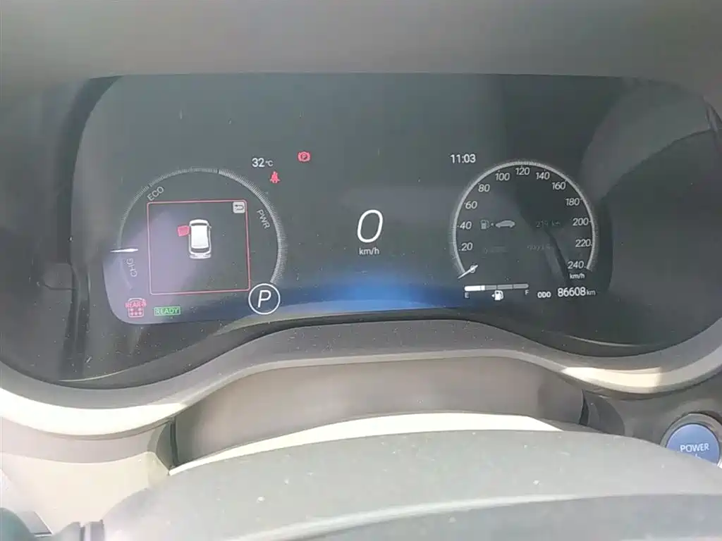 Toyota Sienna 2021 2.5L Hybrid Platinum Edition фото 12