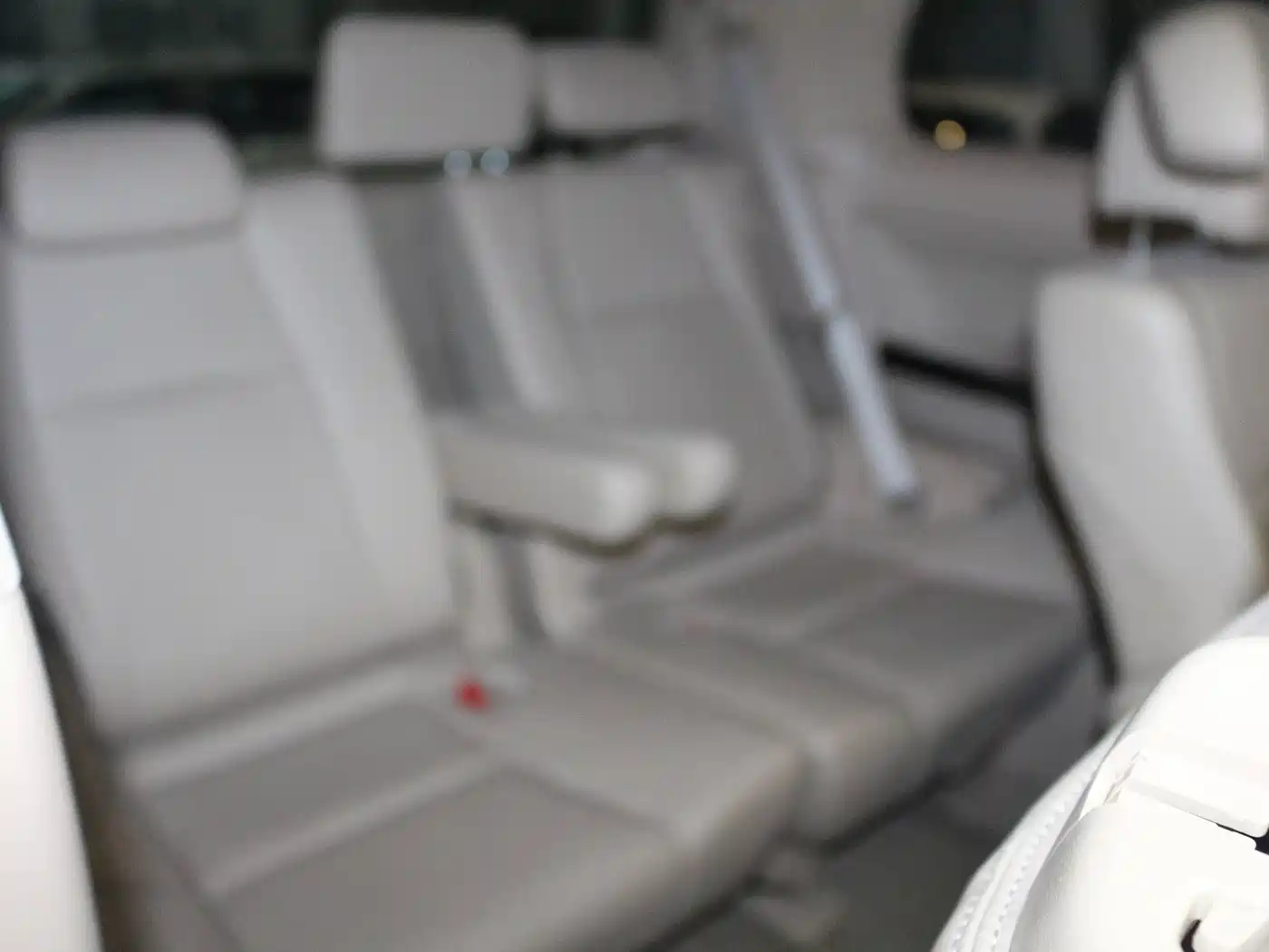 Toyota Alphard 2012 3.5L Luxury Edition фото 8