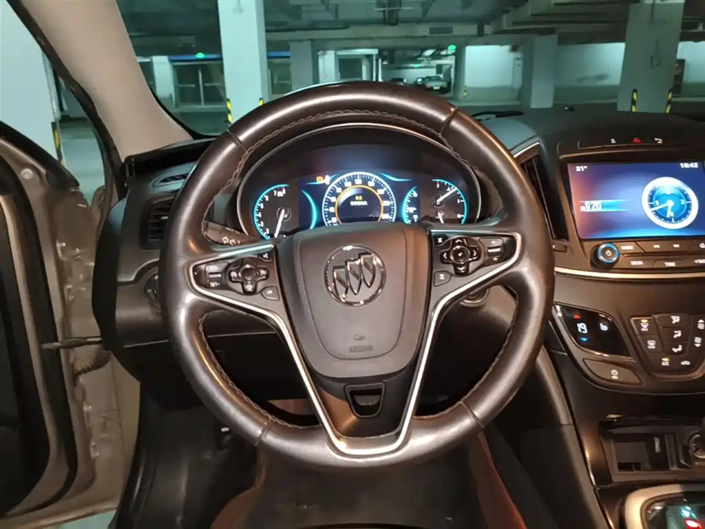 Buick Regal 2015 1.6T Elite Tech Edition фото 17