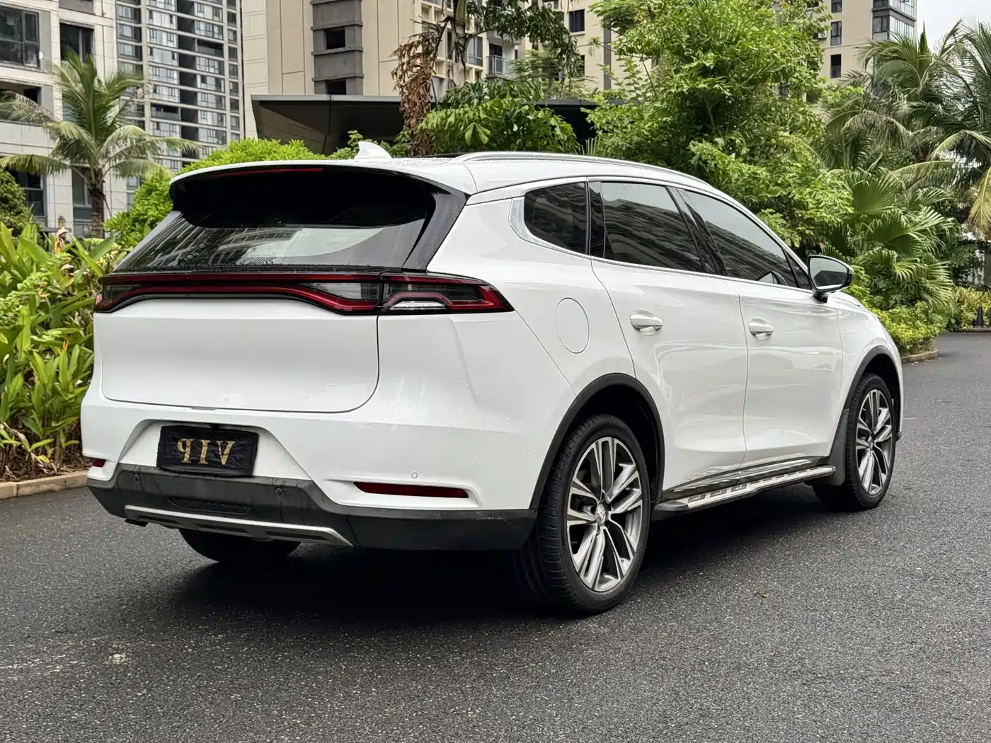 BYD Tang 2019 2018 2.0T Automatic Smart Connection Honor Edition 7-Seater China V