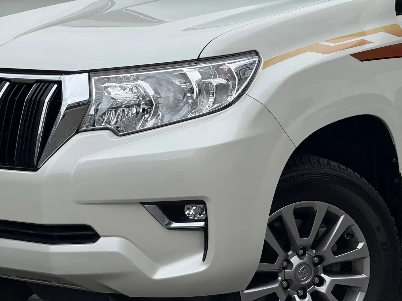Toyota Prado 2018 3.5L Auto TX фото 2