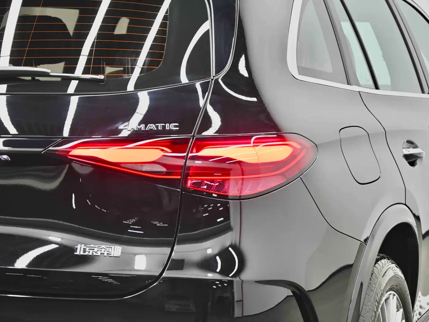 Mercedes-Benz GLC 2024 GLC 300 L 4MATIC Dynamic 5-seater фото 4