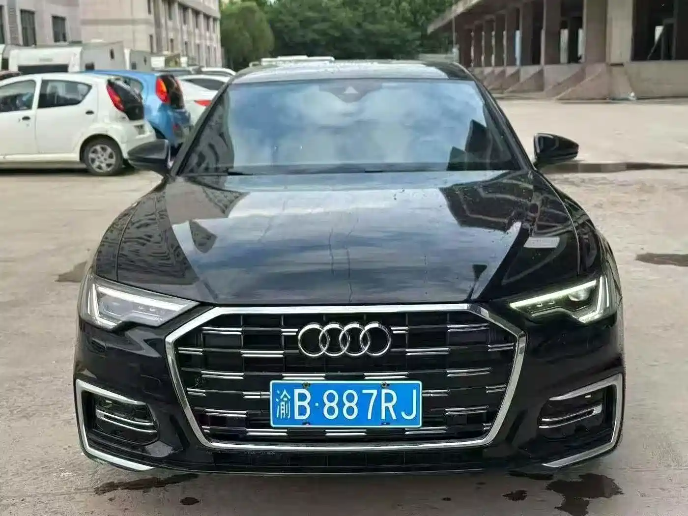 Фото 2 - Audi A6L