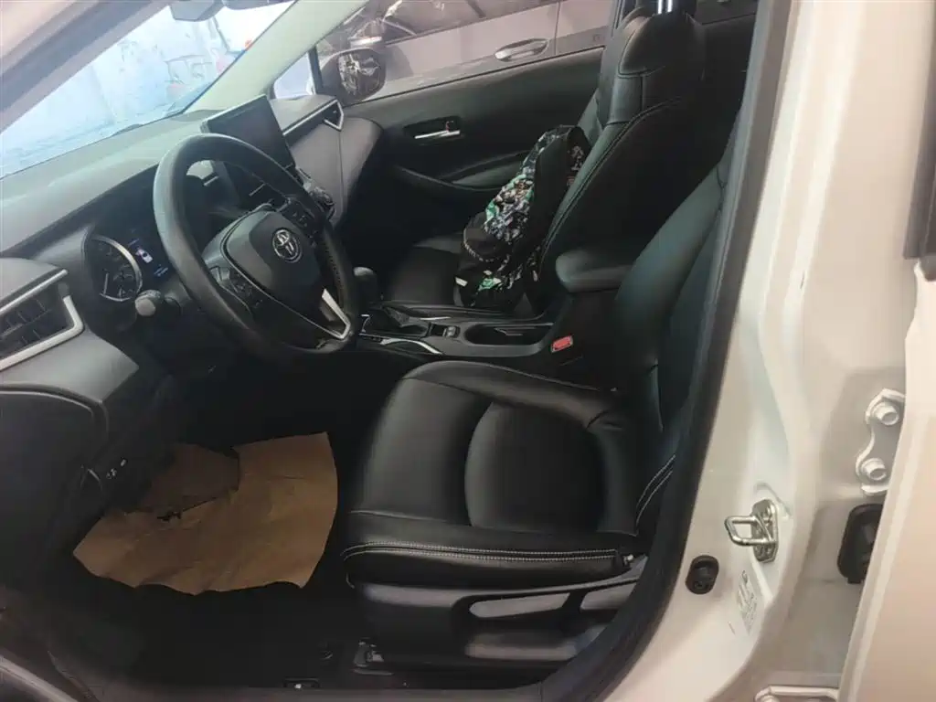 Toyota Corolla 2021 TNGA 1.5L CVT Pioneer Edition фото 22