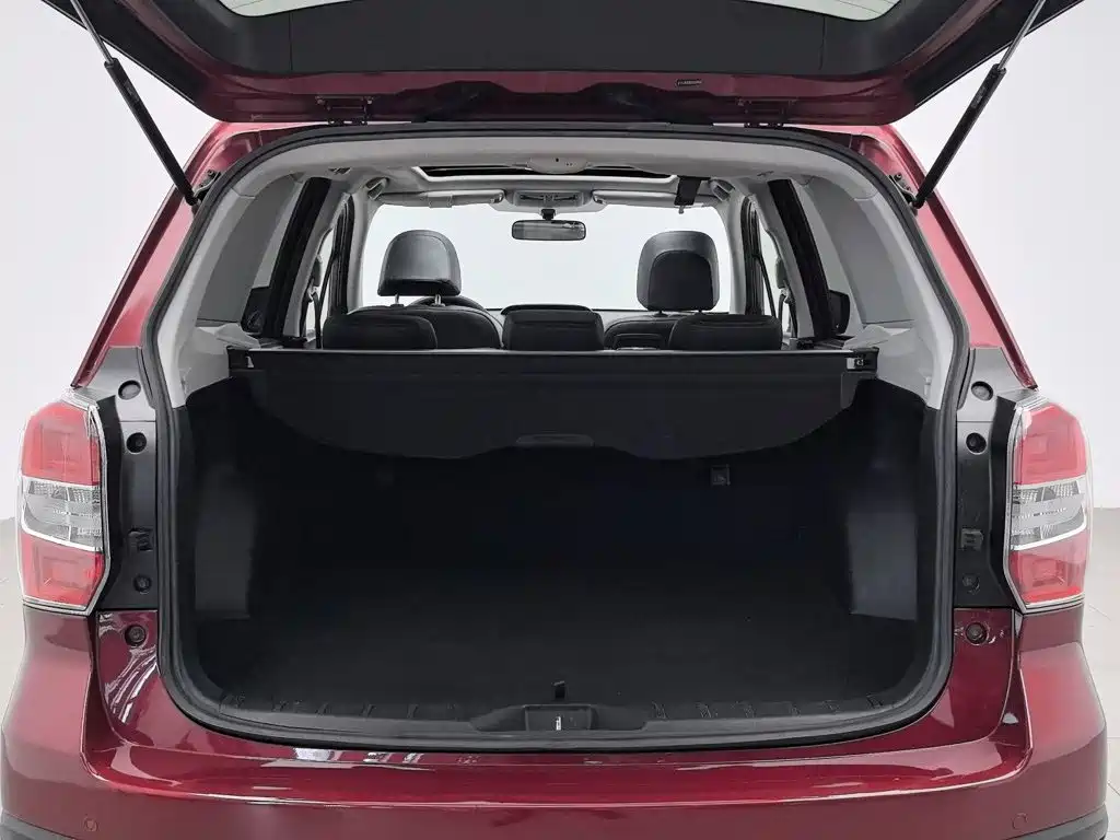 Фото 16 - Subaru Forester