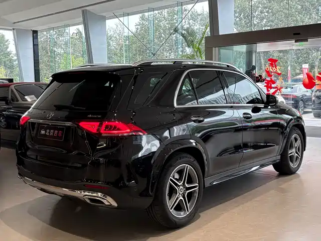 Mercedes-Benz GLE 2020 Facelift GLE 350 4MATIC Luxury — фото 5